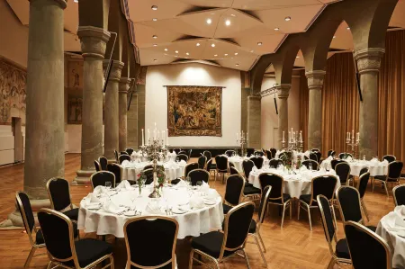 Steigenberger Inselhotel Отели рядом с достопримечательностью «Констанцский университет»