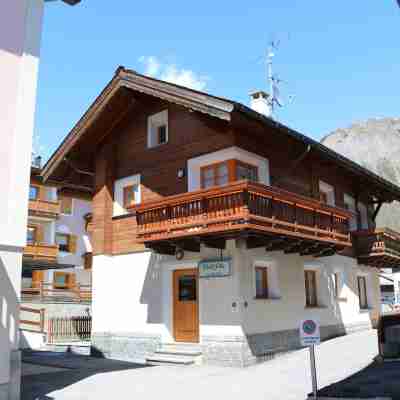 Chalet Olta Hotel Exterior