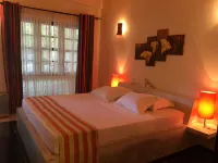 Flower Garden Eco Village - Pet friendly