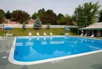 Ramada by Wyndham State College Hotel & Conference Center - Pools