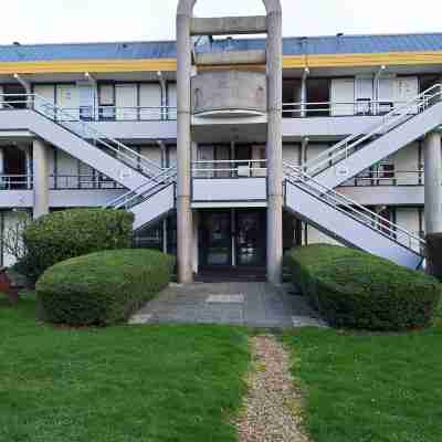 Premiere Classe Bethune - Fouquières Les Béthune Hotel Exterior