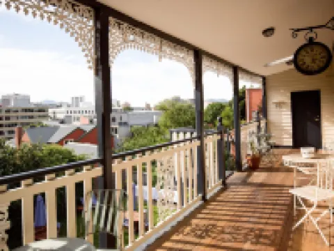 Montacute Boutique Bunkhouse Hotels in Battery Point
