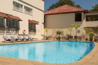 Protea Hotel Blantyre Ryalls - Pools