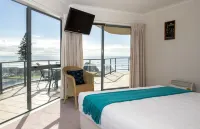 The Reef Beachfront Apartments Hotels in Mount Maunganui