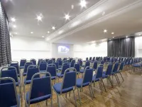 Le Canard Joinville Hotel a Joinville