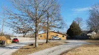 Unity Lodge - Homestay