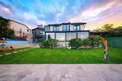 Villa Atroa Hotels in Keramet Mahallesi