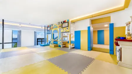 Goseong Belossi Ayajin Kids Poolvilla