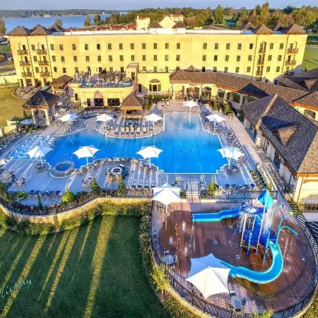 Shangri-La Resort