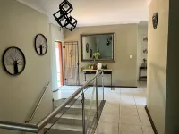 Map's View Guesthouse Hotels in Alberton