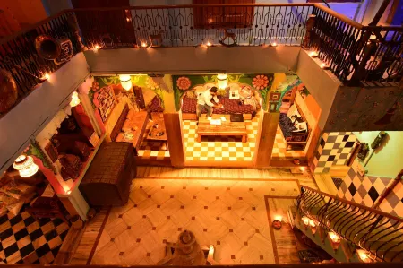 Yogis Guest House Отели рядом с достопримечательностью «Ghanta Ghar Jodhpur»