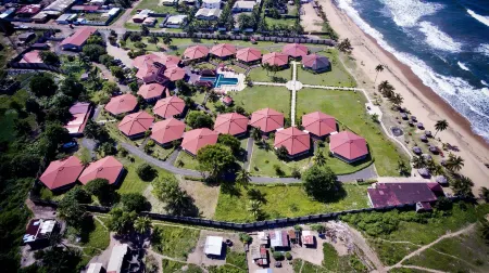 Rlj Kendeja Resort and Villas Отели в г. Грэйтер Монровия