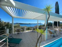 Oasis Hotel - Ocean View