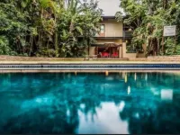 Willows Boutique Hotel Hotels near Waltloo Train Station
