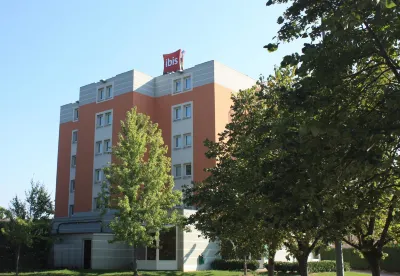 Ibis Lyon Sud Chasse-Sur-Rhône Hotels in Isere