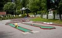 Rösjöbaden Camping & Stugby Hotels in Sollentuna