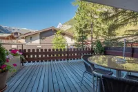 Arca Aparthotel & Spa Hotels in Теш