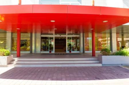 BV President Hotel Отели в г. Ренде