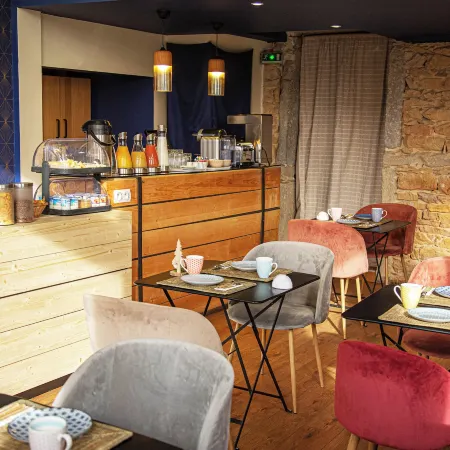 Hotelo Lyon Charité