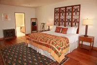 Ice House Suites and Condominiums - balcony