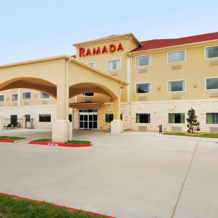 Ramada by Wyndham College Station