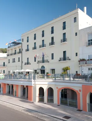 Grand Hotel Mediterraneo Hotels near Spiaggia Porto Miggiano