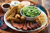 Canad Inns Destination Centre Windsor Park - พร้อมอาหารเช้า