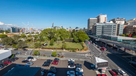 Annexe Apartments Отели в г. Bowen Hills