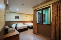 FullyWell Hotel Hotels in Kampar