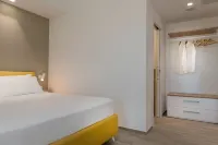 Youmami Suite Hotel Wellness&Spa فنادق في Tortoreto