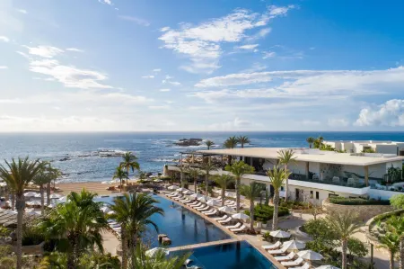 Chileno Bay Resort & Residences, Auberge Collection