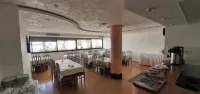 Hotel Yasmine - breakfast