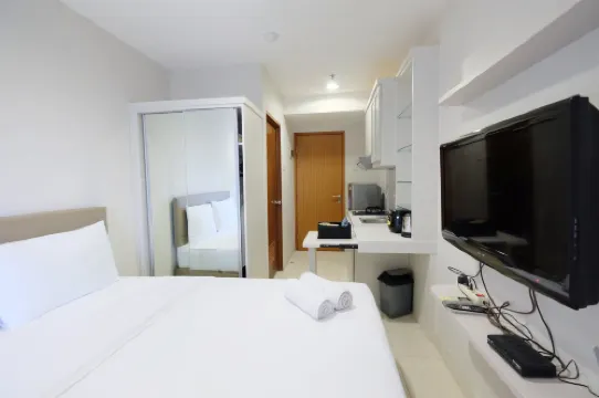 Budget Studio Apartment at Cinere Bellevue Suites