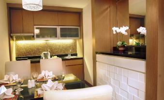The Malibu Suites Balikpapan by Sissae Living