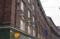 Bob W Kluuvi Hoteles cerca de Universidad de Helsinki