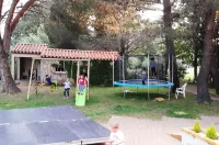 Le Neoulous Hotels in Céret