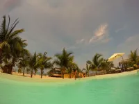 Bamboo Lodge - piscina