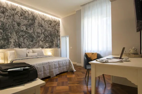 Pistoia Inn - Downtown's Charming Rooms - breakfast