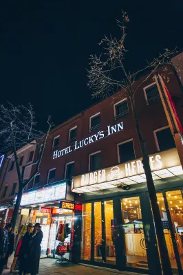 Hotel Luckys Inn Hotels near Reeperbahn