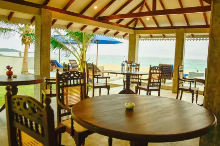 Oriental Rest Отели рядом со станцией Hikkaduwa Railway Station