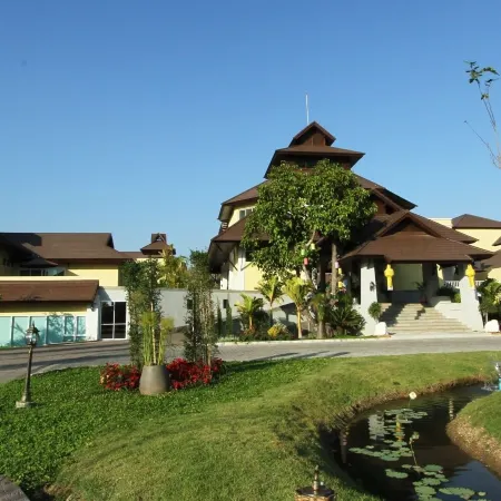 Mountain Creek Wellness Resort Chiang Mai Отели рядом с достопримечательностью «Храм Ват-Пра-Тат-Дои-Кхам»