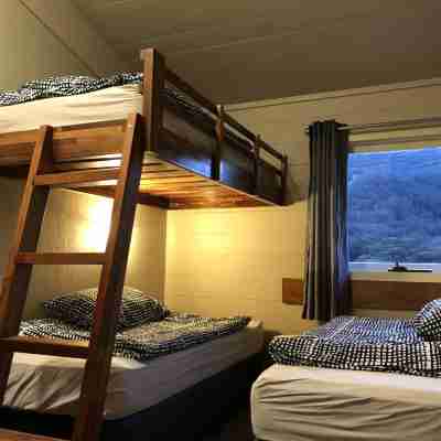 Aneeki Ski Lodge Rooms