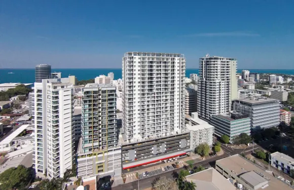 盛橡依蘭達爾文酒店