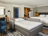 Edinburgh Marriott Hotel Holyrood Hotels near Our Dynamic Earth