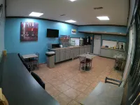 Days Inn by Wyndham Van Horn TX - Wifi