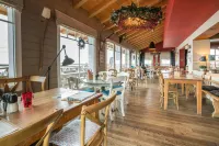 Hamilton Lodge & Spa Hotels in Naters