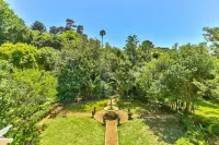 Devonport House - Constantia Hotels in Constantia