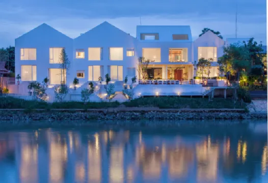 Sala Ayutthaya Hotels near Wat Chaiwatthanaram