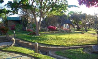 Nyangombe Safari Lodge