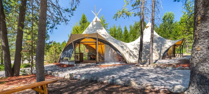 Under Canvas Glacier Hotéis em Flathead County